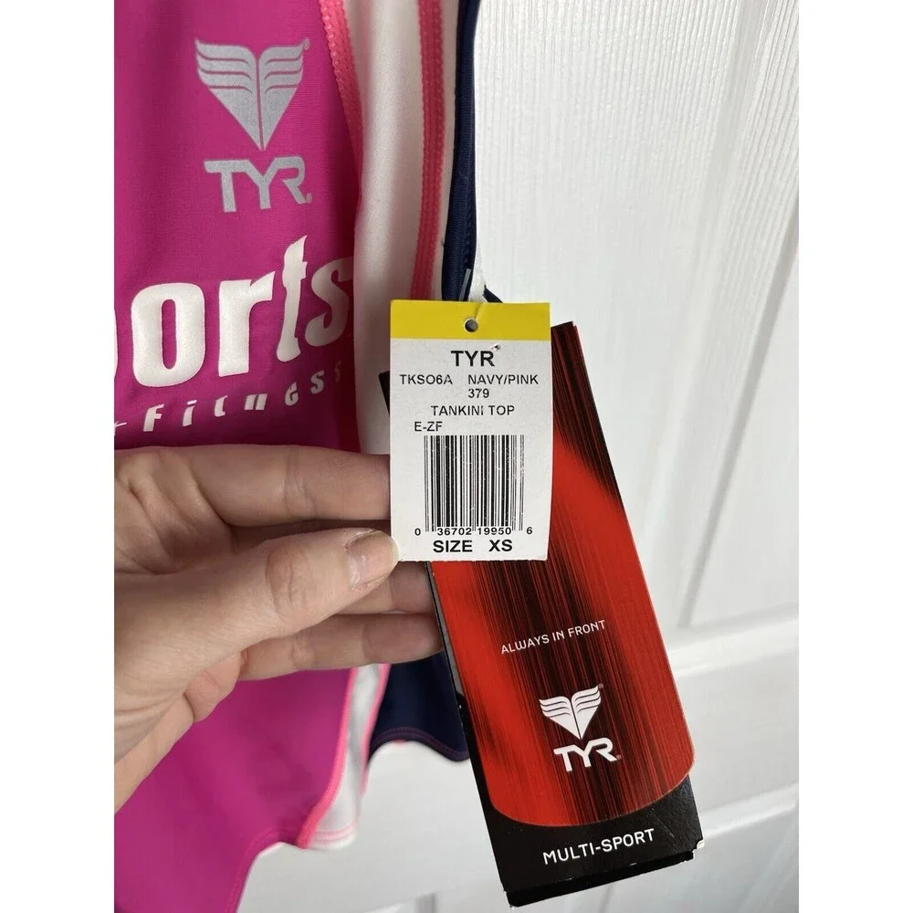 NWT TYR Activewear Women’s XSmall White And Pink Tank New USA Flaw